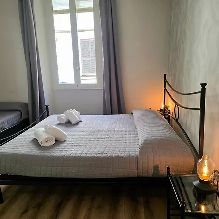 Nicole Konukevi Roma