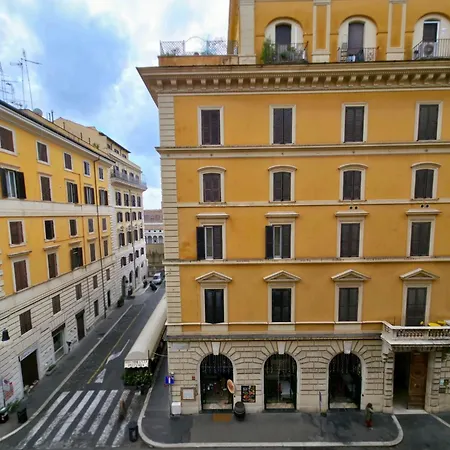 Nicole بيت ضيافة 4*